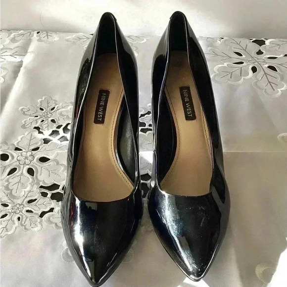 Nine West Shoes - NINE WEST FOOTWEAR Women's Tatiana Dress Pump Pointed Toe Size 10M